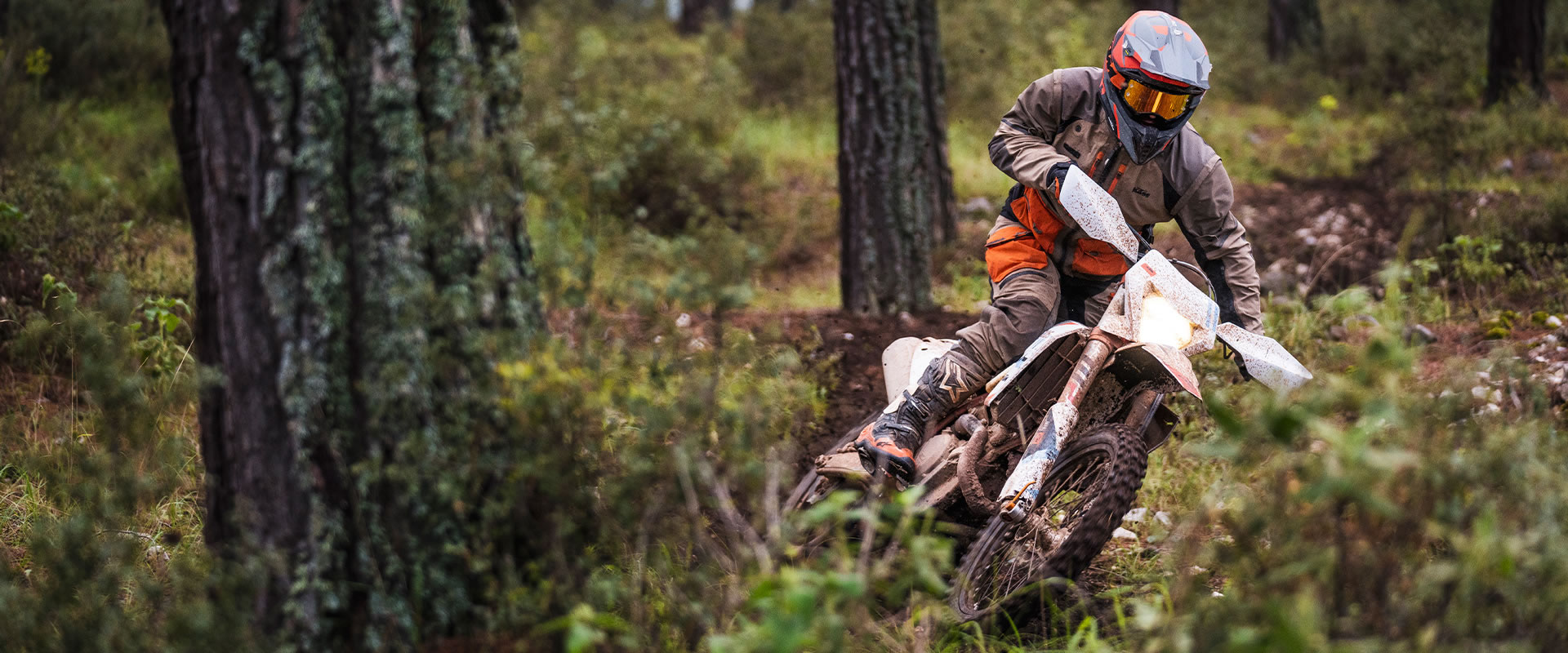 KTM_enduro_carrousel_04